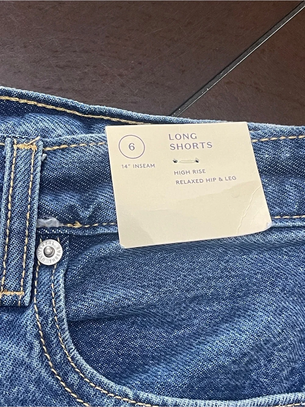 NWT Universal Thread Women's High Rise Long Denim Shorts Size 6R | Raw Hem